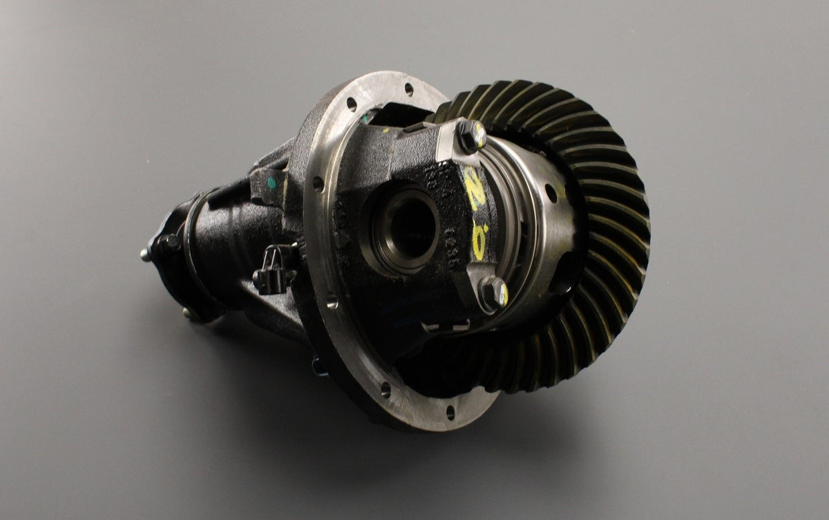 Toyota Hilux 2015-on differential assembly (rear) 411100K840, view 1