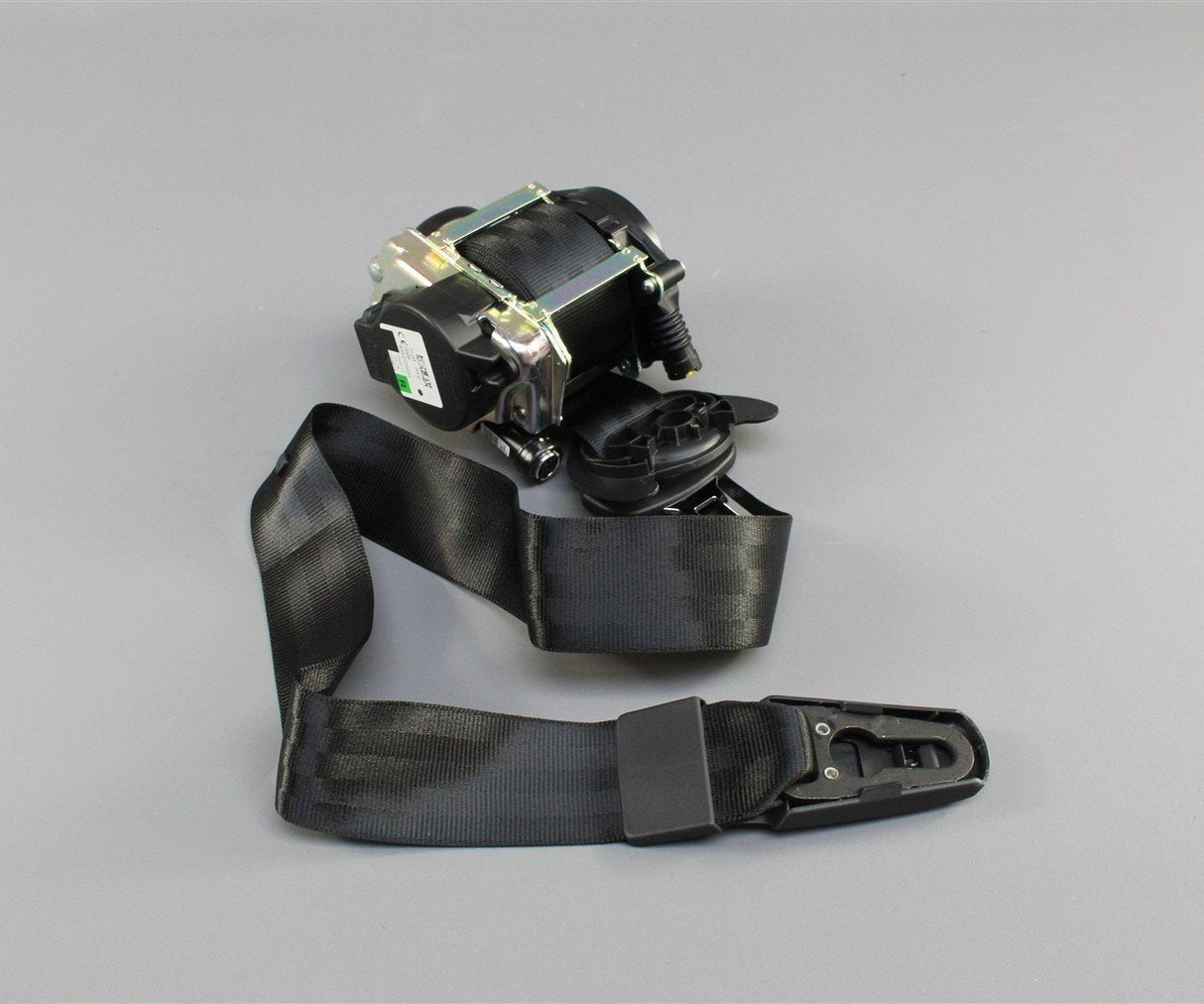Audi A4 B9 16-on A5 front right seat belt safety belt 8W0857706 V04