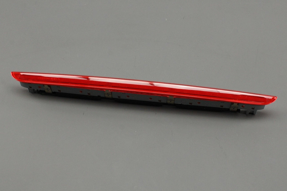 Audi A6 S6 RS6 C6 Avant 2005-11 additional upper brake light 4F9945097, view 1