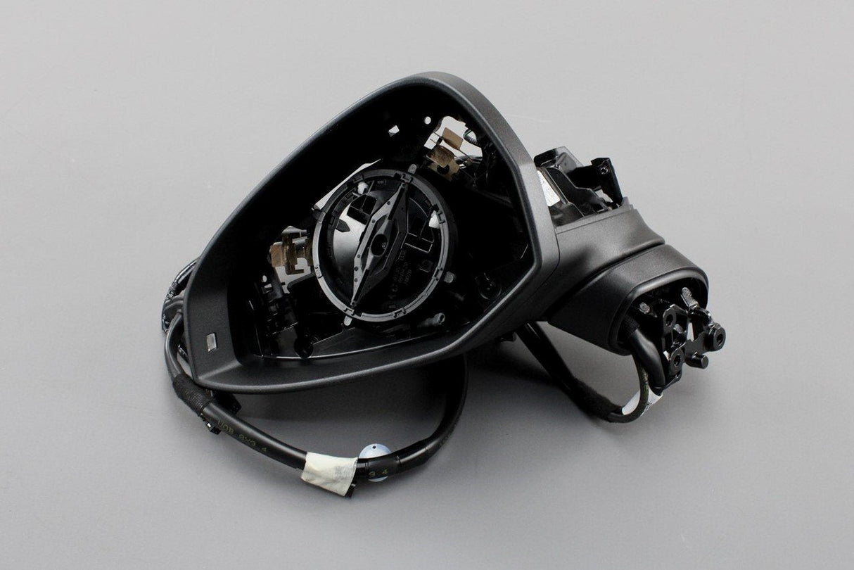 Audi A4 S4 RS4 B9 16-on wing door mirror housing (left) 8W2857409B 9B9