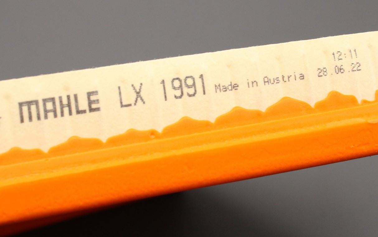 BMW X3 F25 2010-2016 X4 F26 2014-2016 air filter element 13717601868