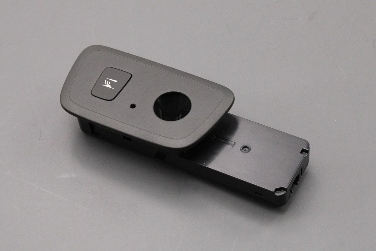 Volvo interior reading light (right) 32408346