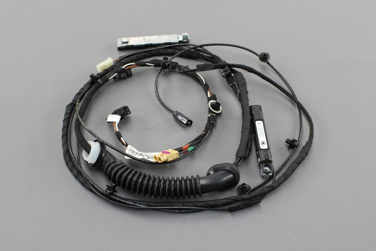Skoda Superb 14-15 bootlid wiring loom harness (right upper) 3T0971147AL
