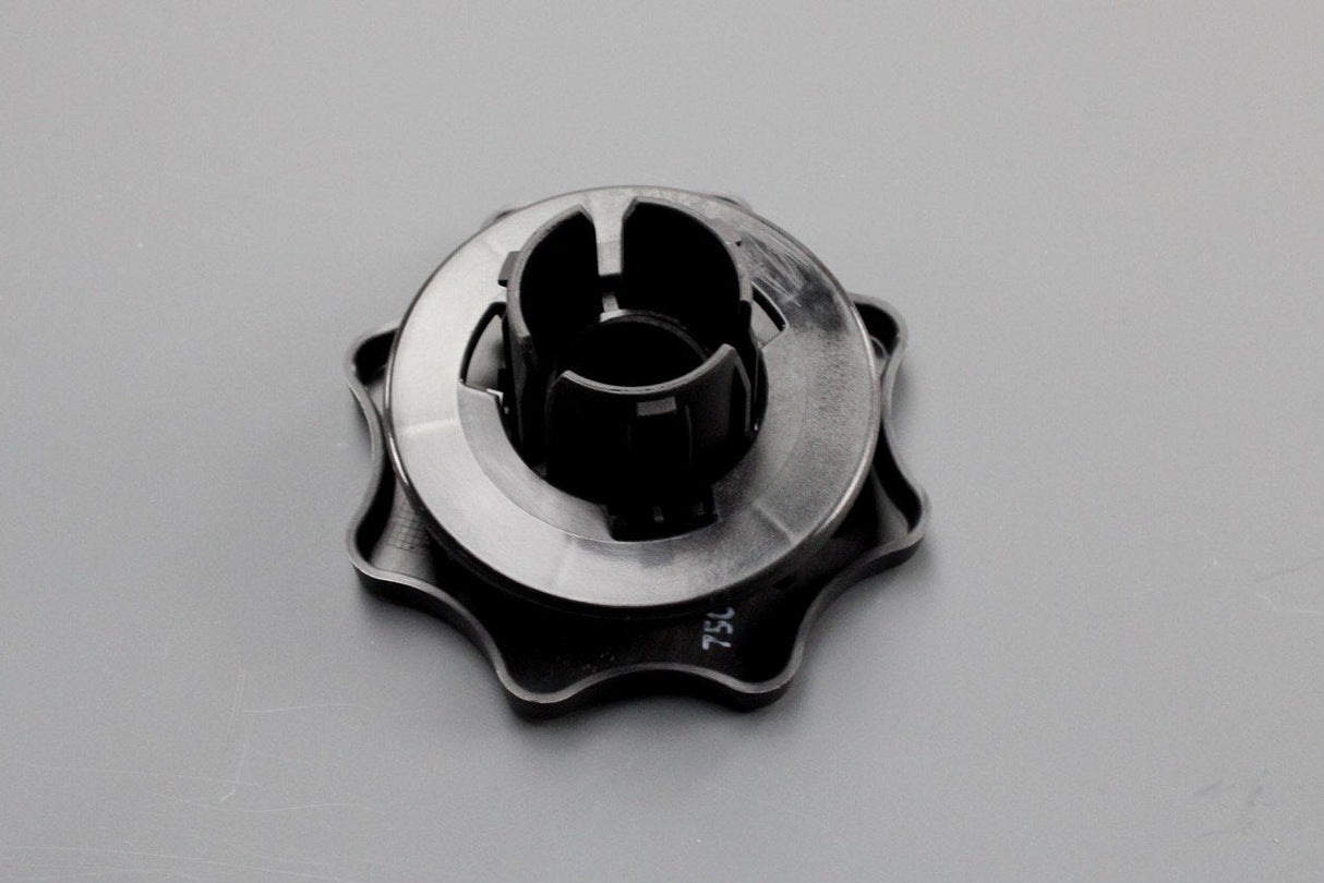 VW Polo Audi A1 A4 A5 A8 Skoda SEAT spare wheel mounting bolt 8K0803899
