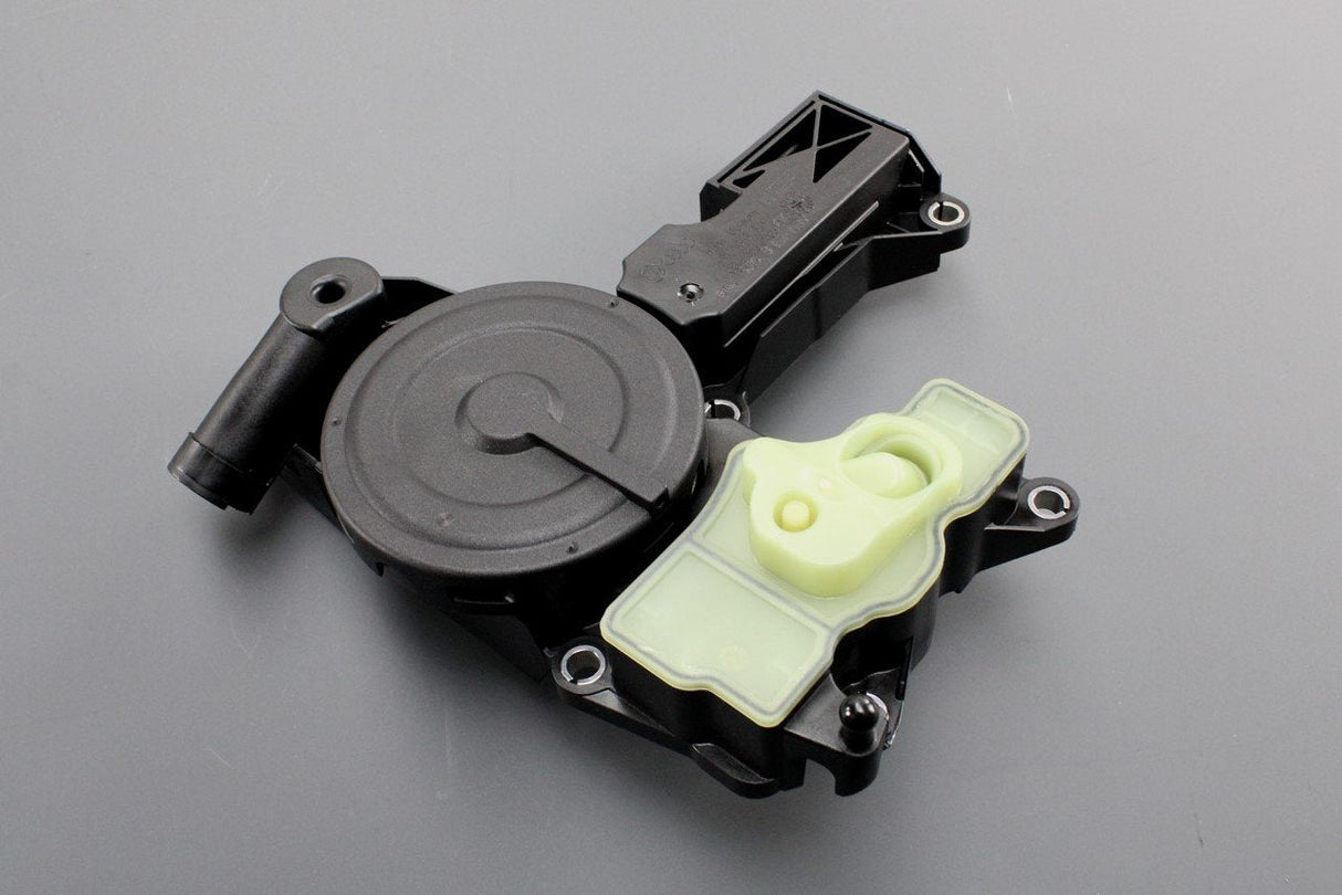 VW Tiguan Audi A4 SEAT PCV valve oil separator (1.8 2.0 TSI) 06H103495AK