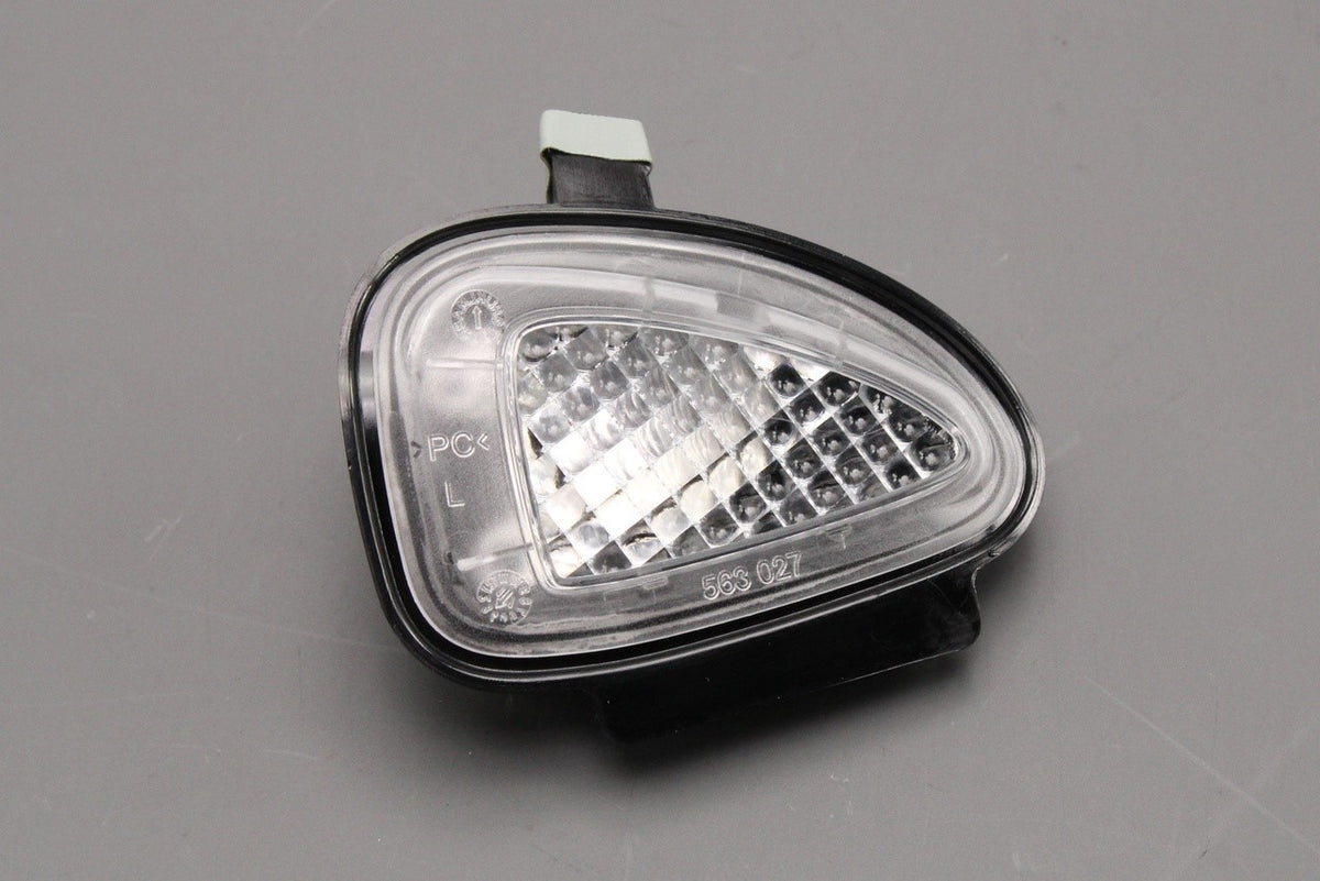 VW Golf MK6 Touran 2009-2015 wing mirror entry light (left) 6R0945291, view 1