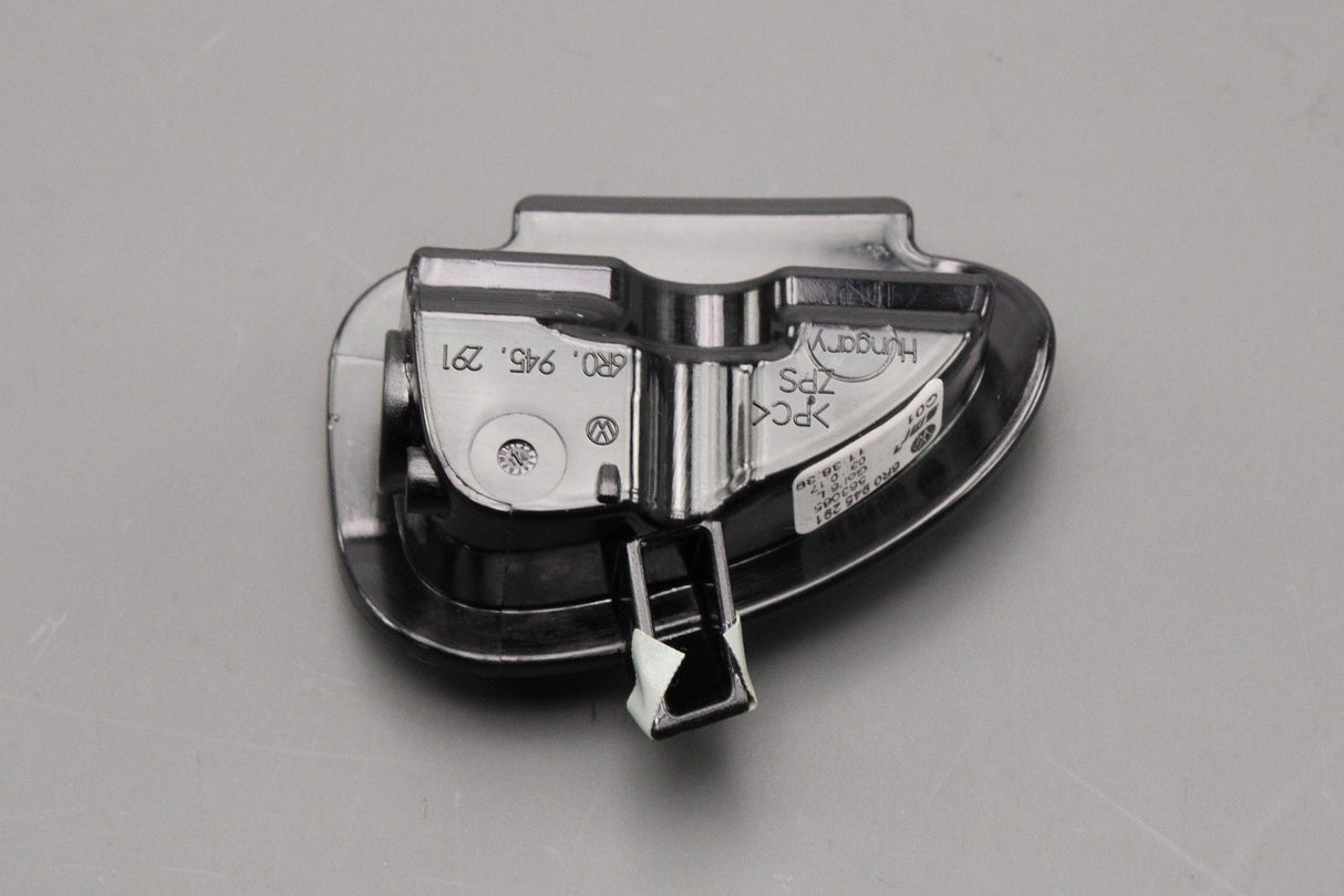 VW Golf MK6 Touran 2009-2015 wing mirror entry light (left) 6R0945291