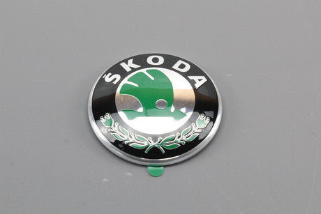 Skoda Fabia Octavia Superb Yeti front bonnet badge 3U0853621B MEL