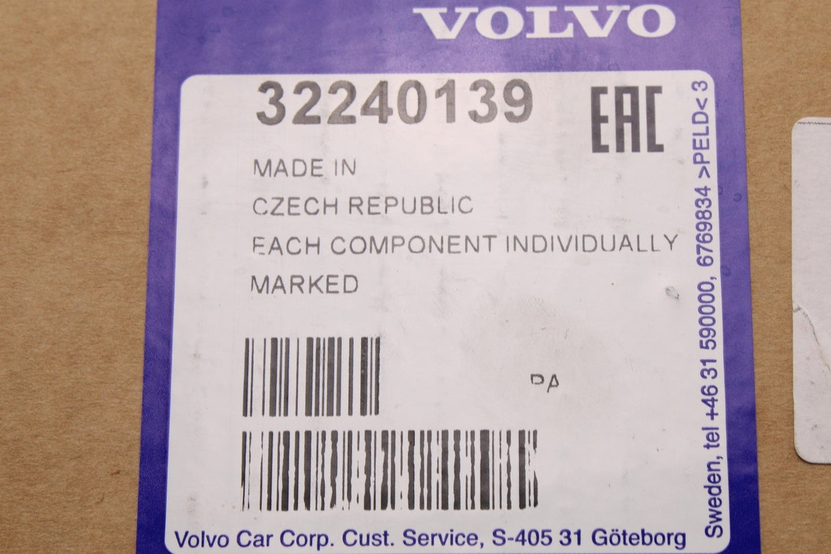 Volvo XC90 V90 S90 EGR valve pipe kit 32240139