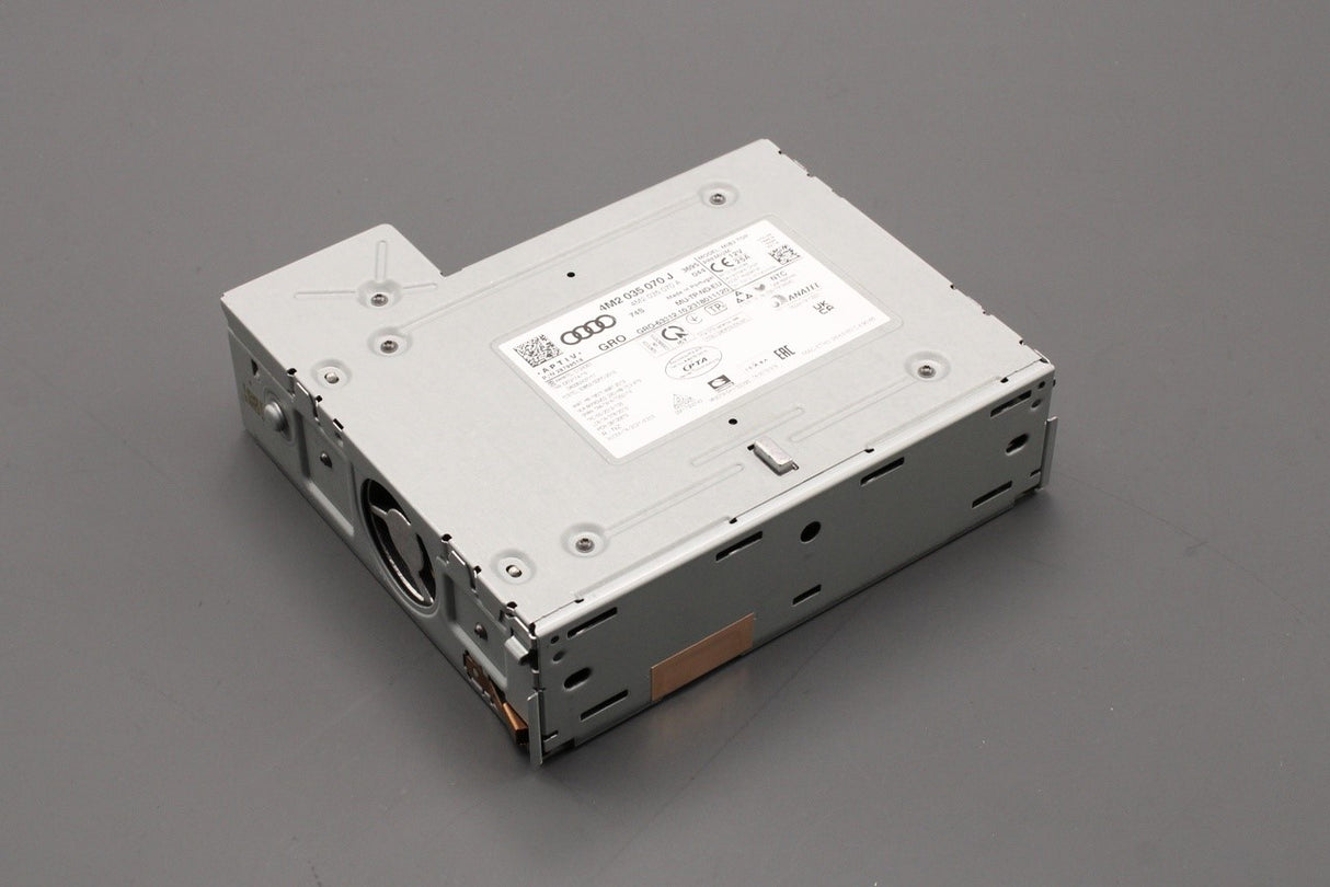 Audi e-tron A6 A7 A8 Q7 Q8 central computer control unit 4M2035070JX