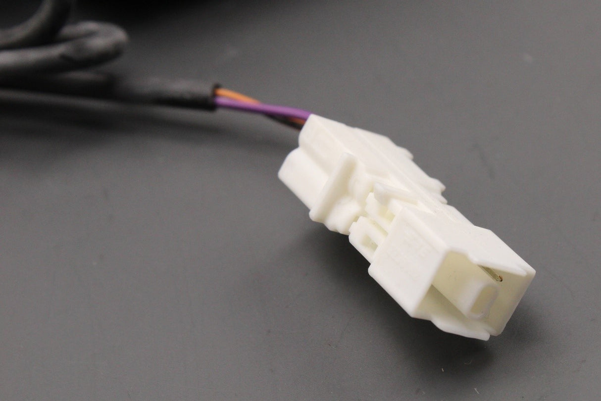 BMW MINI 2013-on seat belt buckle (front) 72117313299