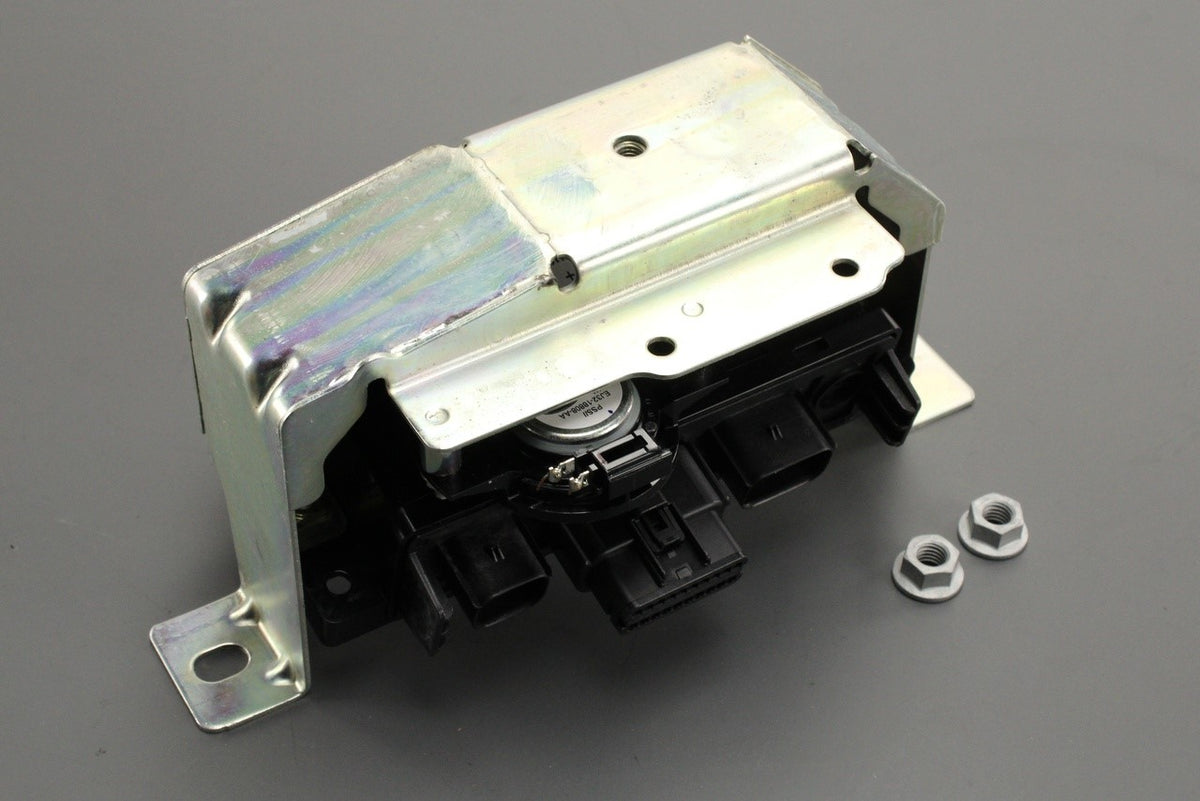 Range Rover Sport body control module (towbar / sidestep) VPLGT0204, view 1