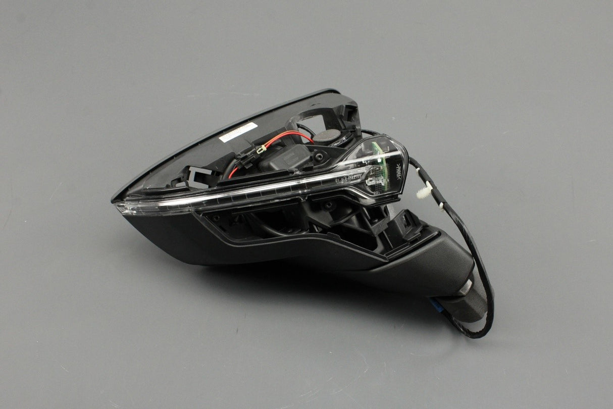 SEAT Leon 5F 13-20 exterior wing mirror housing (right) 5F2857508P 9B9