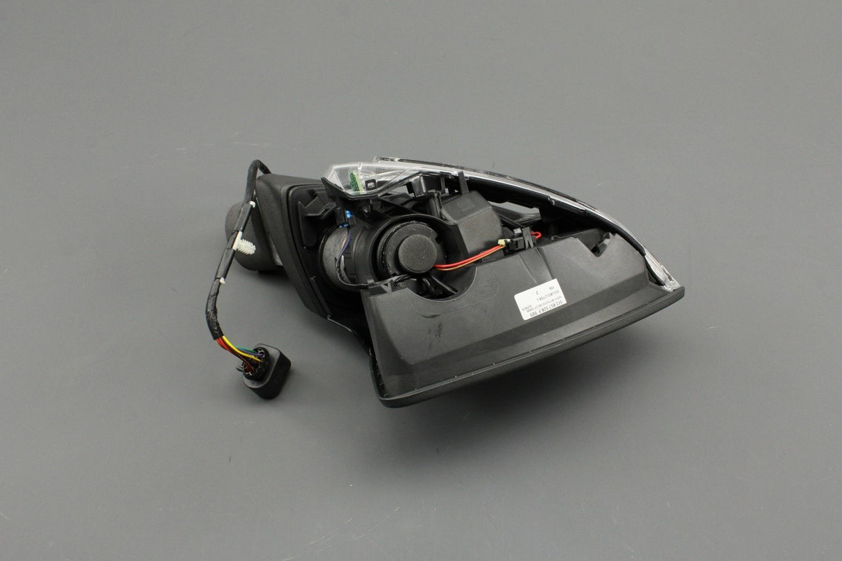 SEAT Leon 5F 13-20 exterior wing mirror housing (right) 5F2857508P 9B9