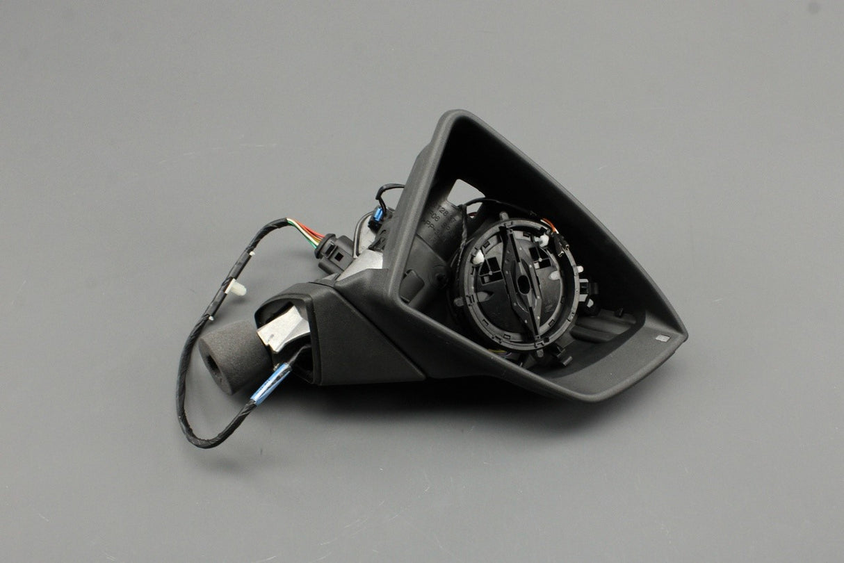 SEAT Leon 5F 13-20 exterior wing mirror housing (right) 5F2857508P 9B9