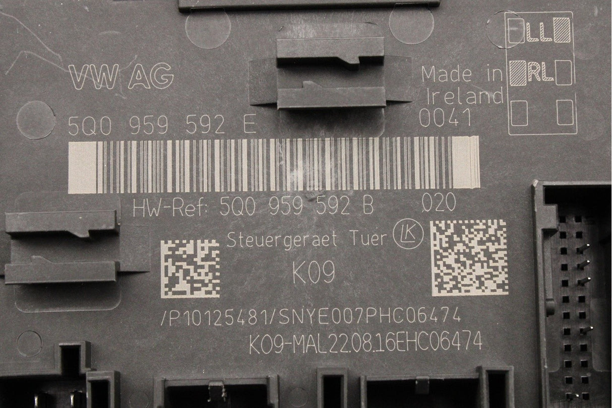 VW Golf Tiguan Audi A3 TT RS3 door control unit (left) 5Q0959592E Z0A