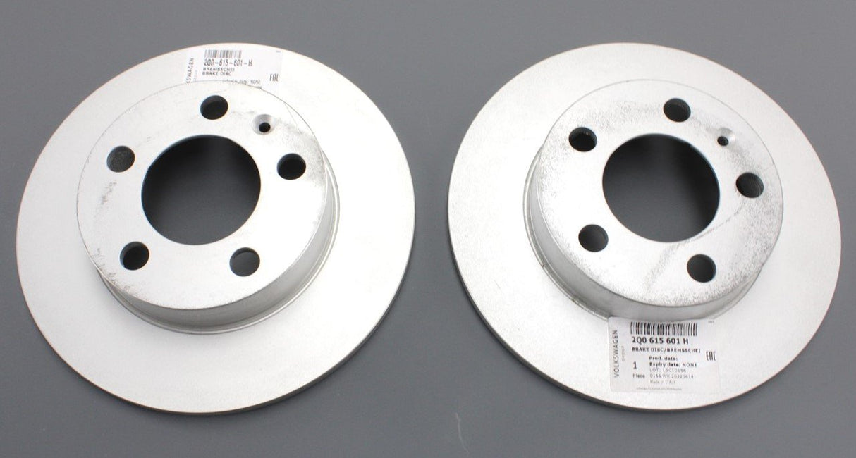 VW Polo Audi A1 Skoda SEAT rear brake discs pair (230mm) 2Q0615601H