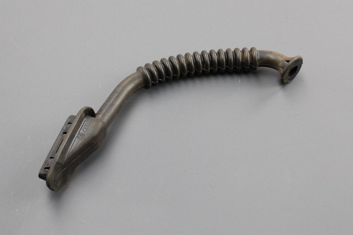 Audi TT TTS TTRS 2007-2014 spoiler water drainage hose (left) 8J0827429