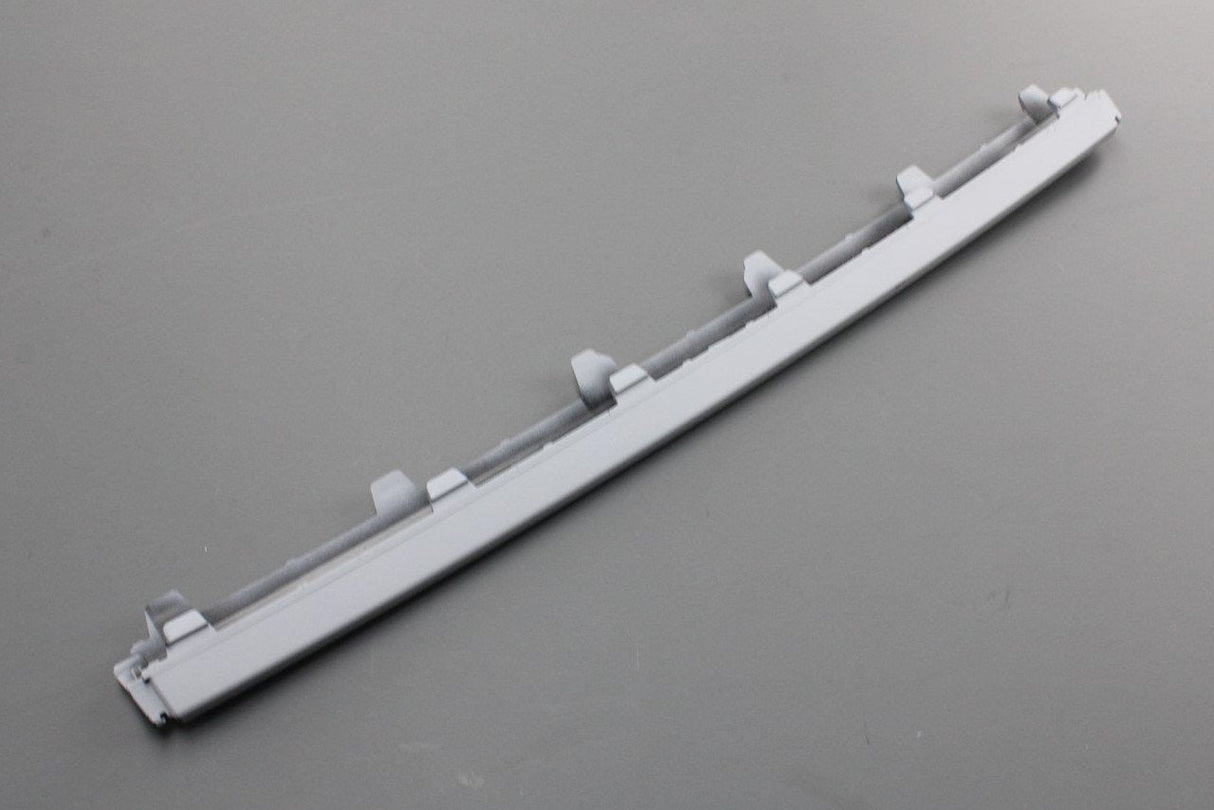 VW Tiguan 2016-on centre vent grille trim (front) 5NA853211F GRU