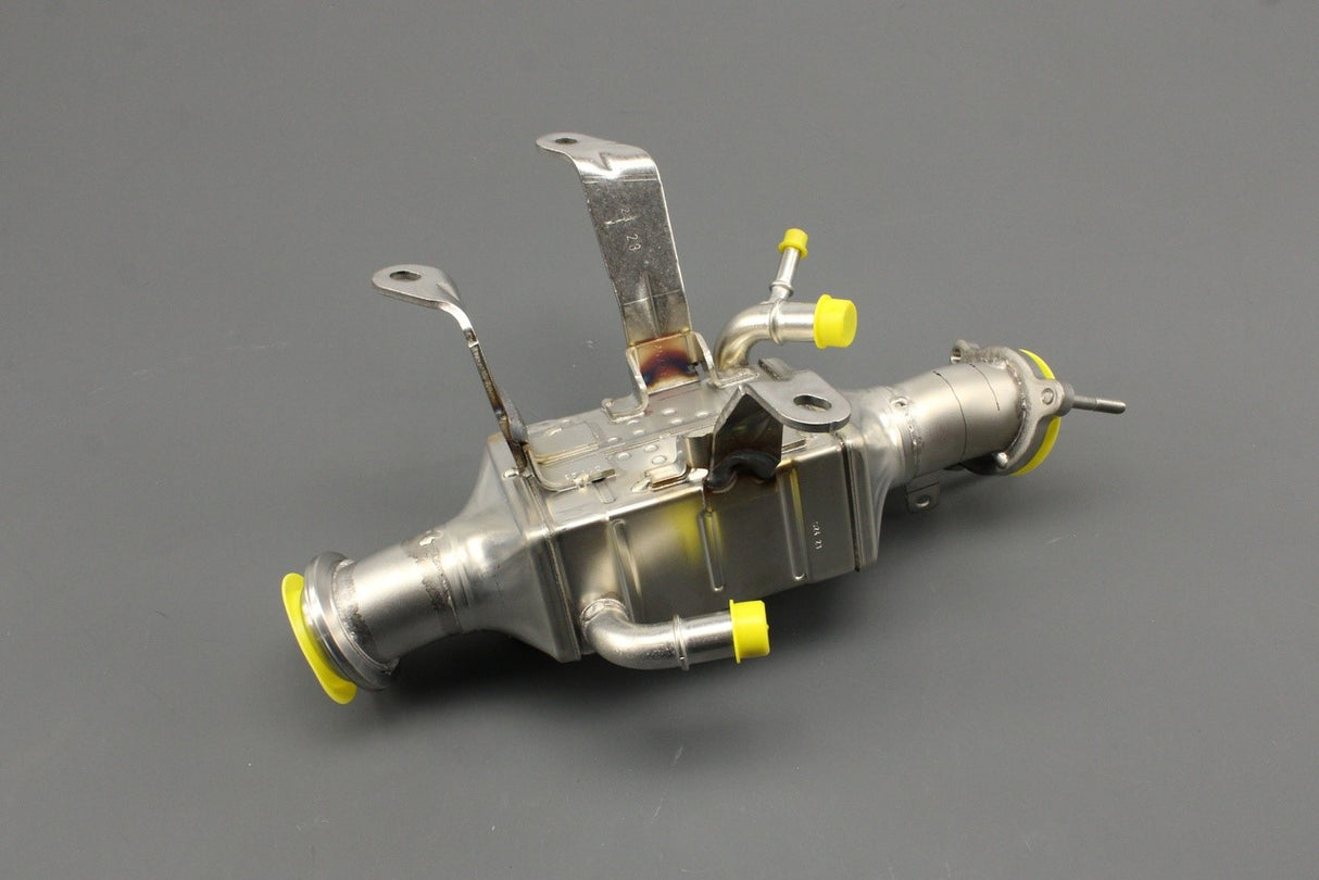 Audi A4 A5 A6 A7 Q5 3.0 TDI exhaust gas recirculation cooler 059131508CL