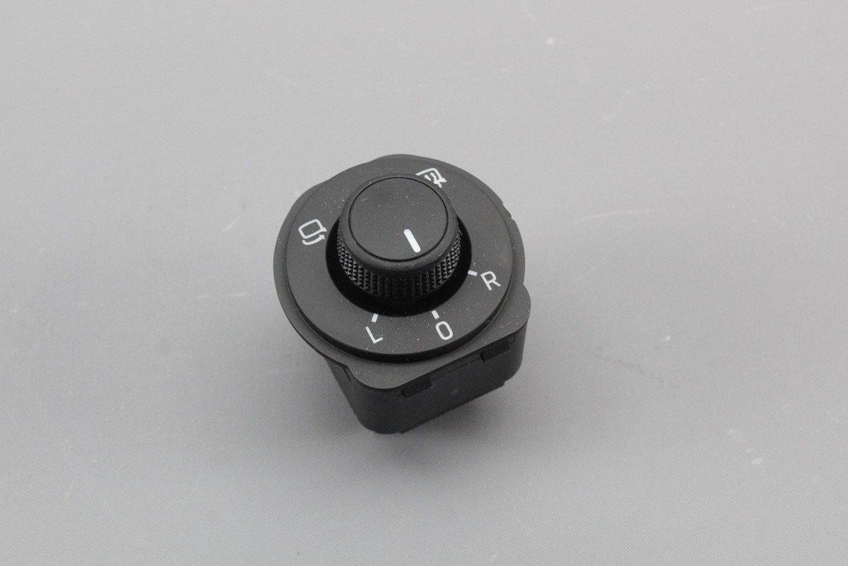 Skoda Octavia 2013-20 electric wing mirror adjust switch 5E0959565C WHI, view 1