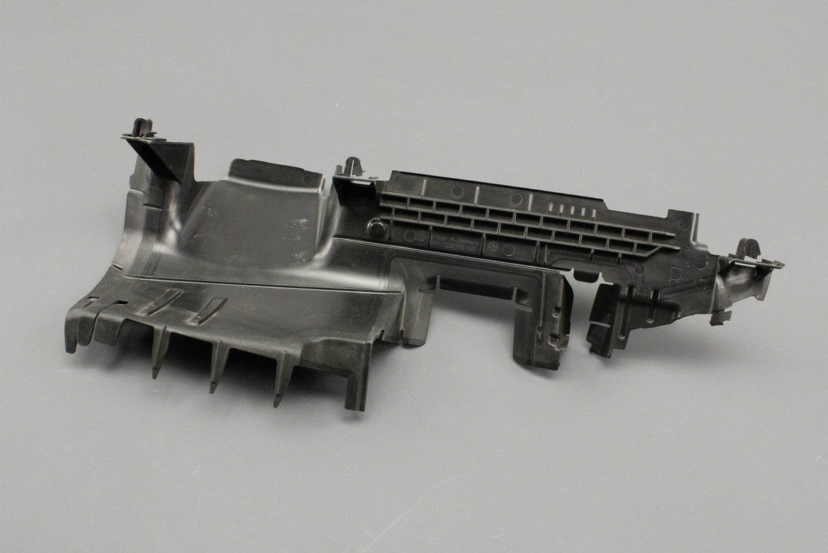 VW Golf MK7 MK7.5 Sportsvan radiator pack air duct (right) 5G0121284H, view 1