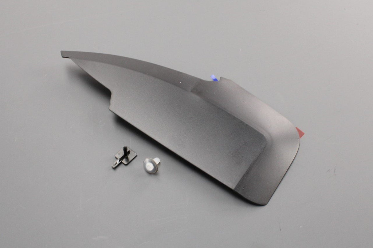 Audi TT TTS TTRS 2015-on trim for tail light (rear, left) 8S0945253