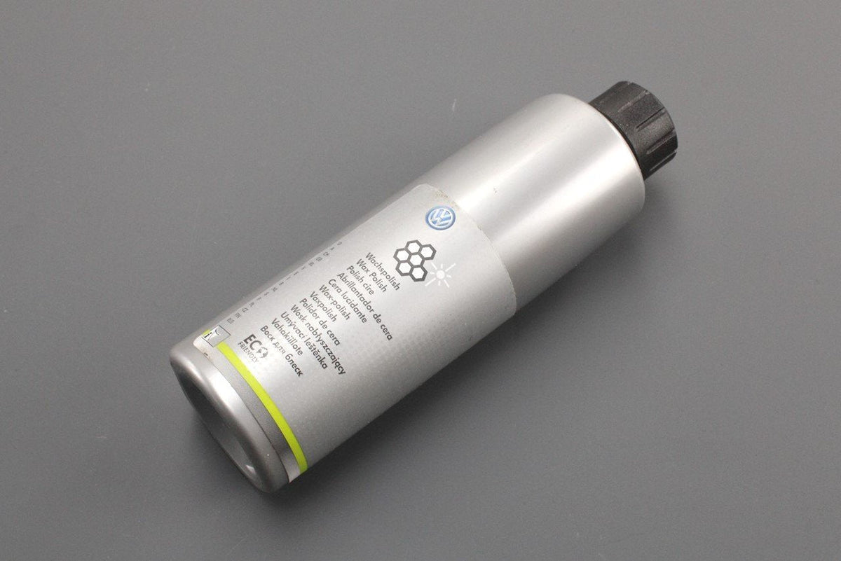 VW Volkswagen wax polish (250ml bottle) 000096317B