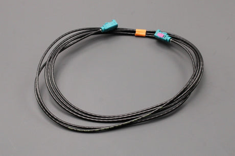 VW ID.Buzz Audi Q3 Skoda SEAT aerial connection wire (3000mm) 000098654