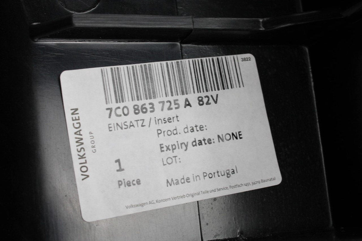 VW Crafter 2017-on left side sliding door step insert 7C0863725A 82V
