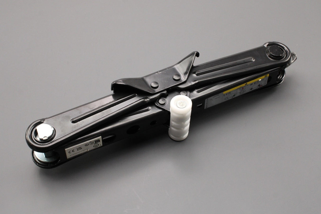 Audi A8 S8 2018-on  A4 S4 2016-2025 spare wheel tool kit jack 8W0011031G