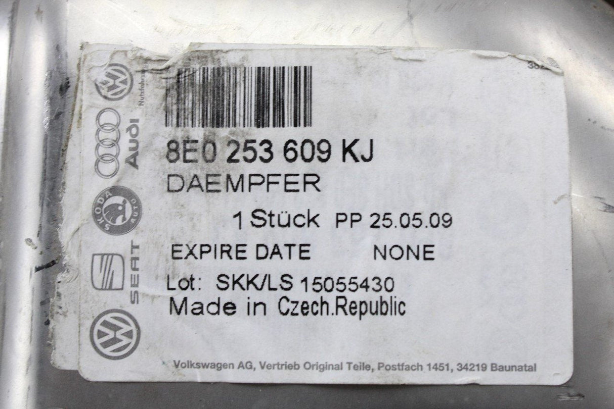 Audi A4 B7 05-08 2.0 TFSI Quattro left rear exhaust silencer 8E0253609KJ