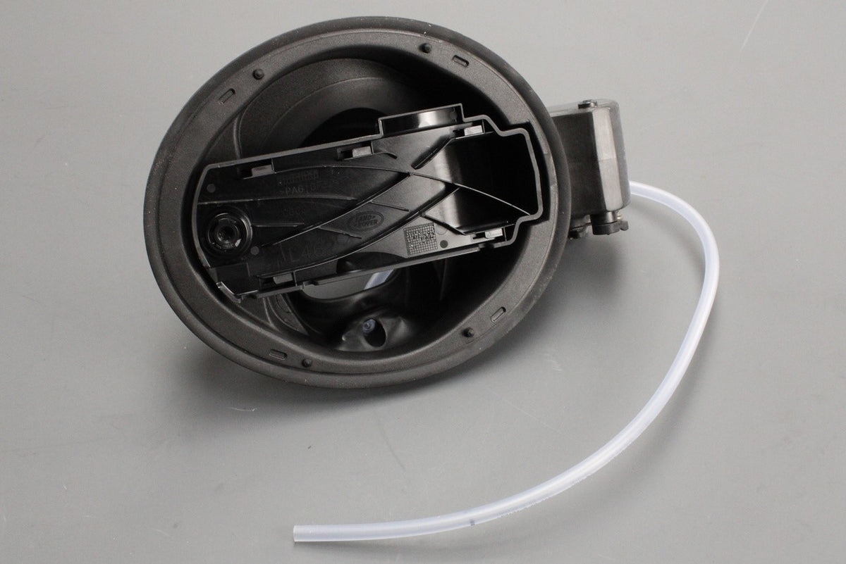 Land Rover Discovery 5 2017-on fuel filler flap LR104419, view 1