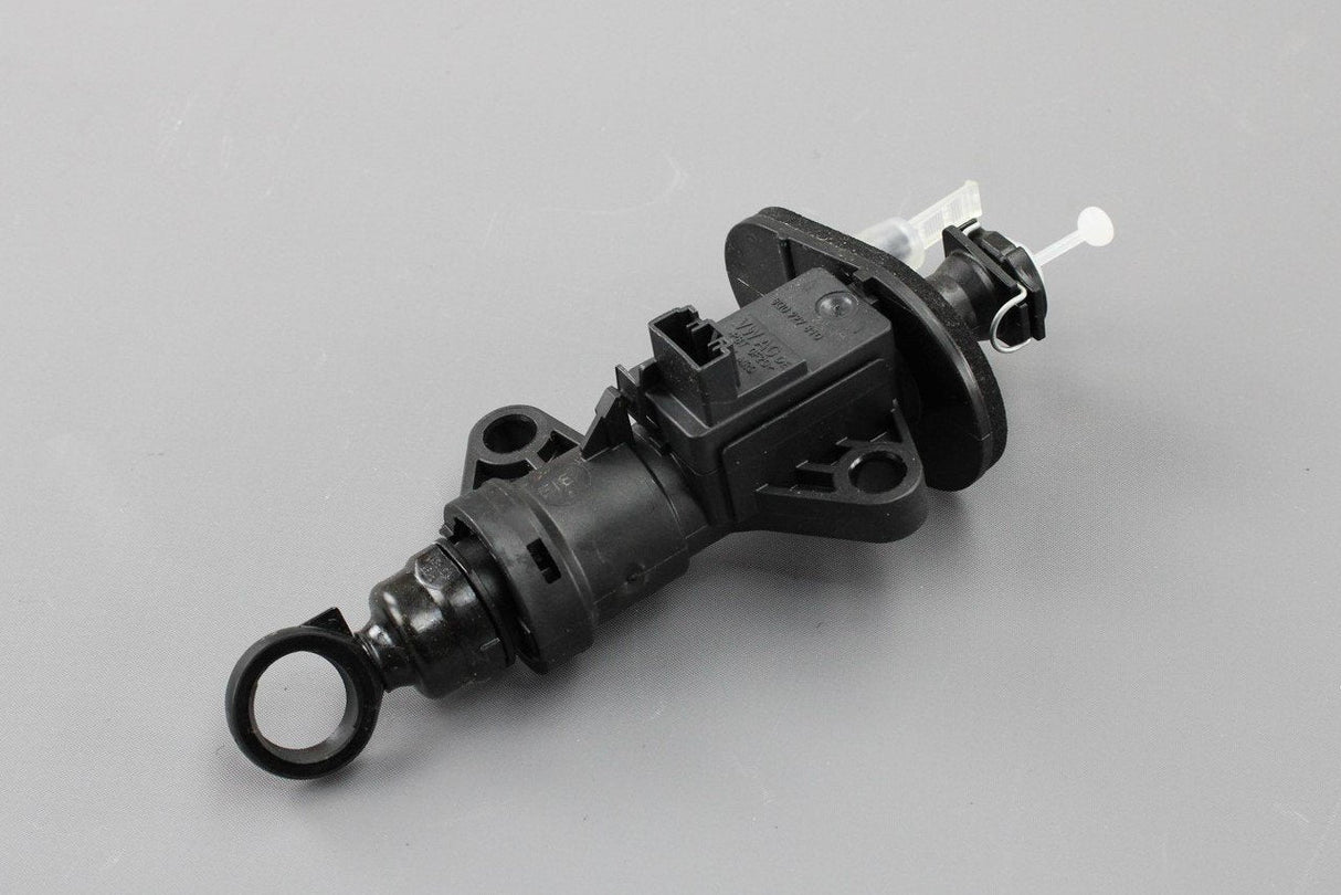 VW Crafter 2017- Clutch pedal master cylinder 2N0721388A