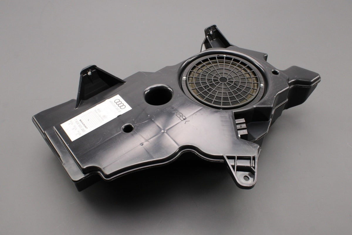 Audi A3 8P 2008-2013 boot loudspeaker subwoofer (3 door) 8P3035382E, view 1