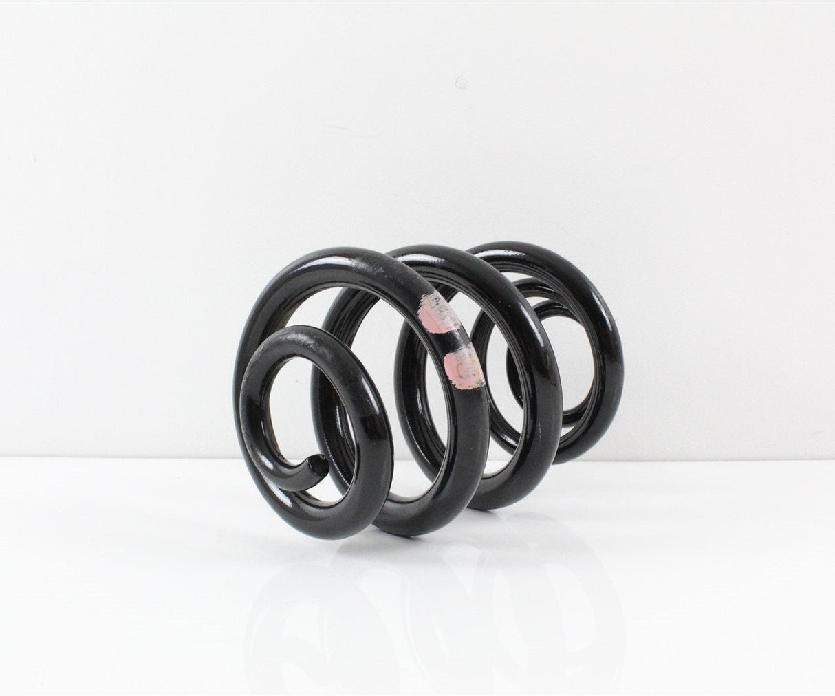 VW Transporter T5 T5.1 T6 rear coil spring 2x pink marks 7H5511115J