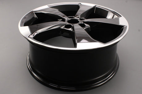 Audi Q2 S-Line SQ2 2017-on 19 inch rotor alloy wheel (8J) 81A601025M