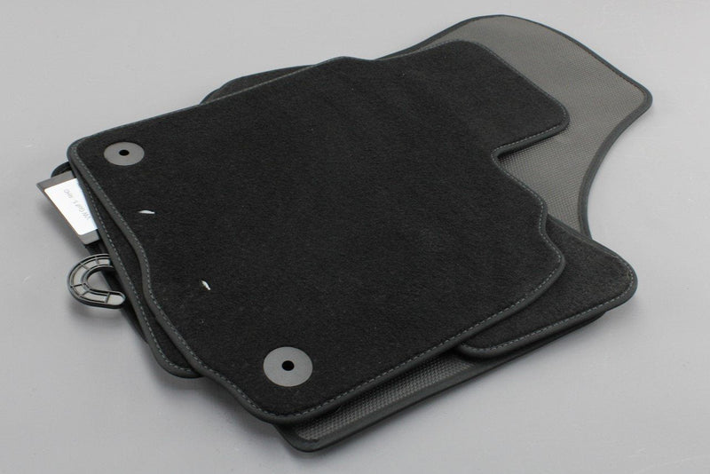 VW Golf MK5 MK6 Scirocco RHD carpet floor mats set 1K2061420HAMTN, view 1