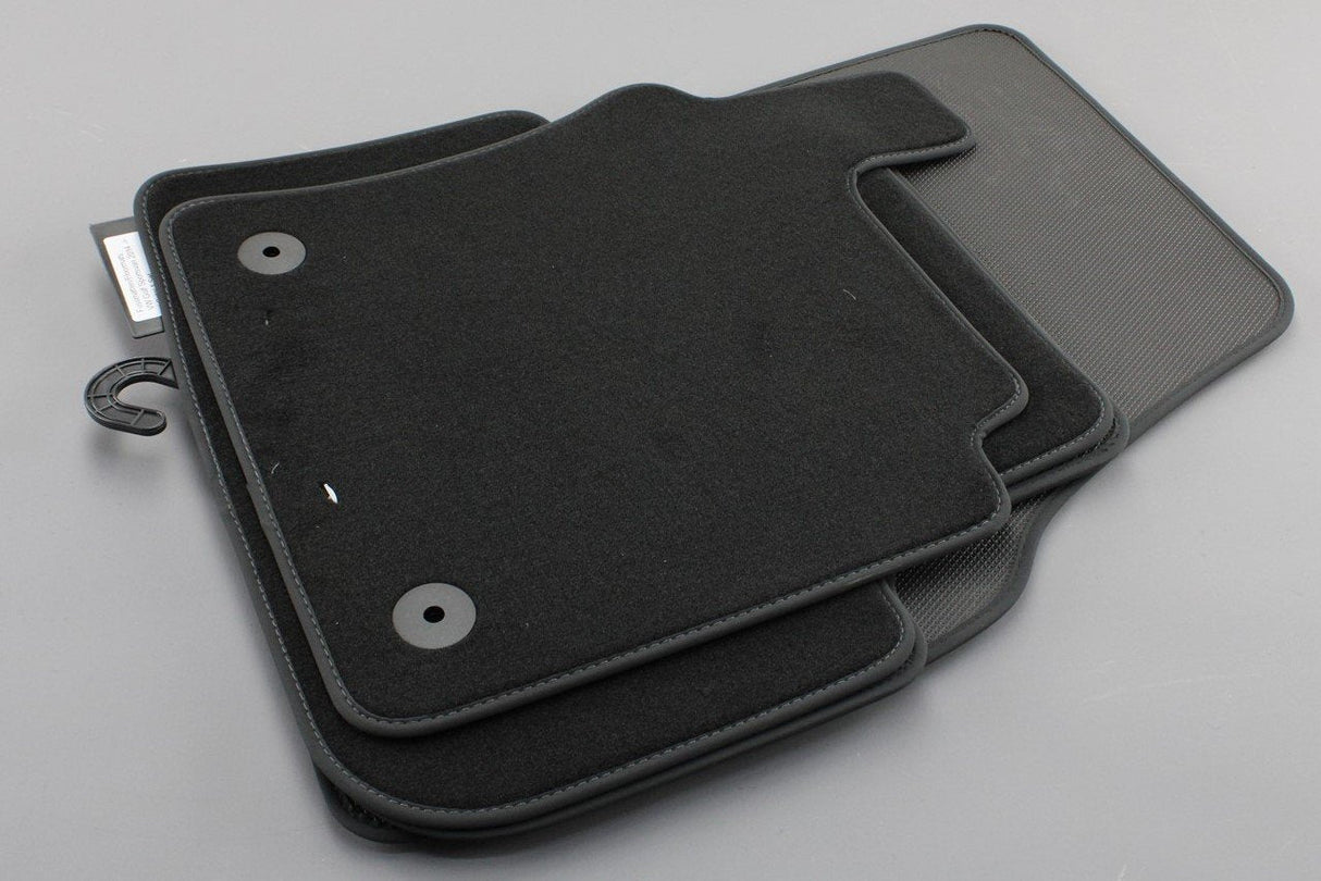 VW Golf SV 2014-21 front & rear carpet floor mats set RHD 518061420 WGK