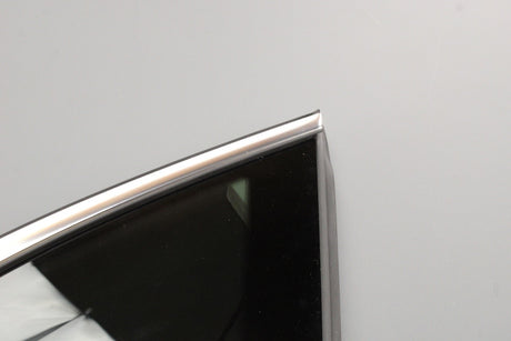 Audi A4 Avant 2016-on rear quarter glass window (right) 8W9845298Q NVB