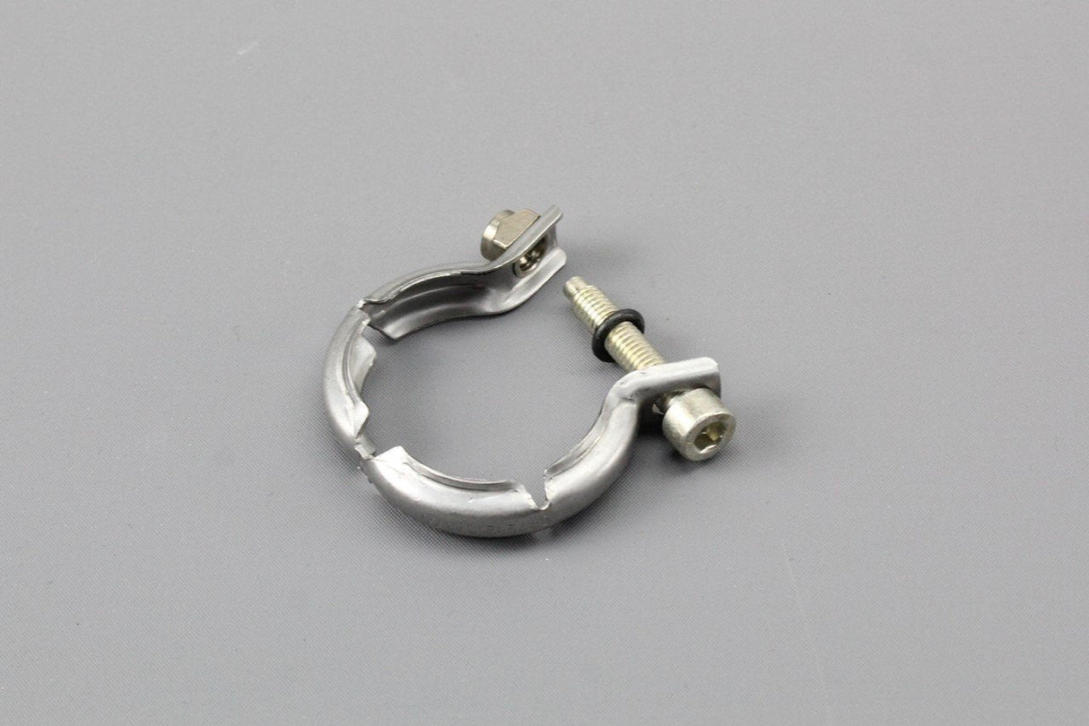 VW Audi Skoda SEAT 1.6 2.0 EGR cooler pipe clamp 070131548C