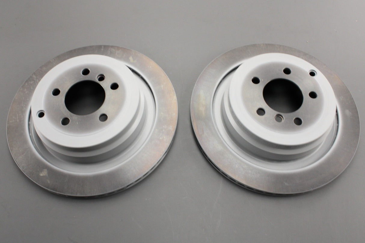 Range Rover 2010-2012 brake discs (rear) LR031844