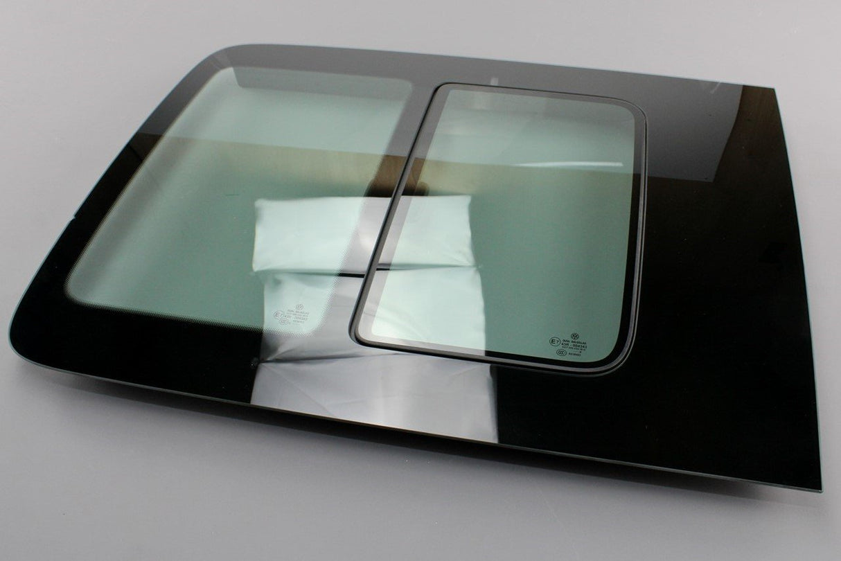 VW Caddy Maxi 2016-21 side sliding window glass (left) 2K5847757ATNVB