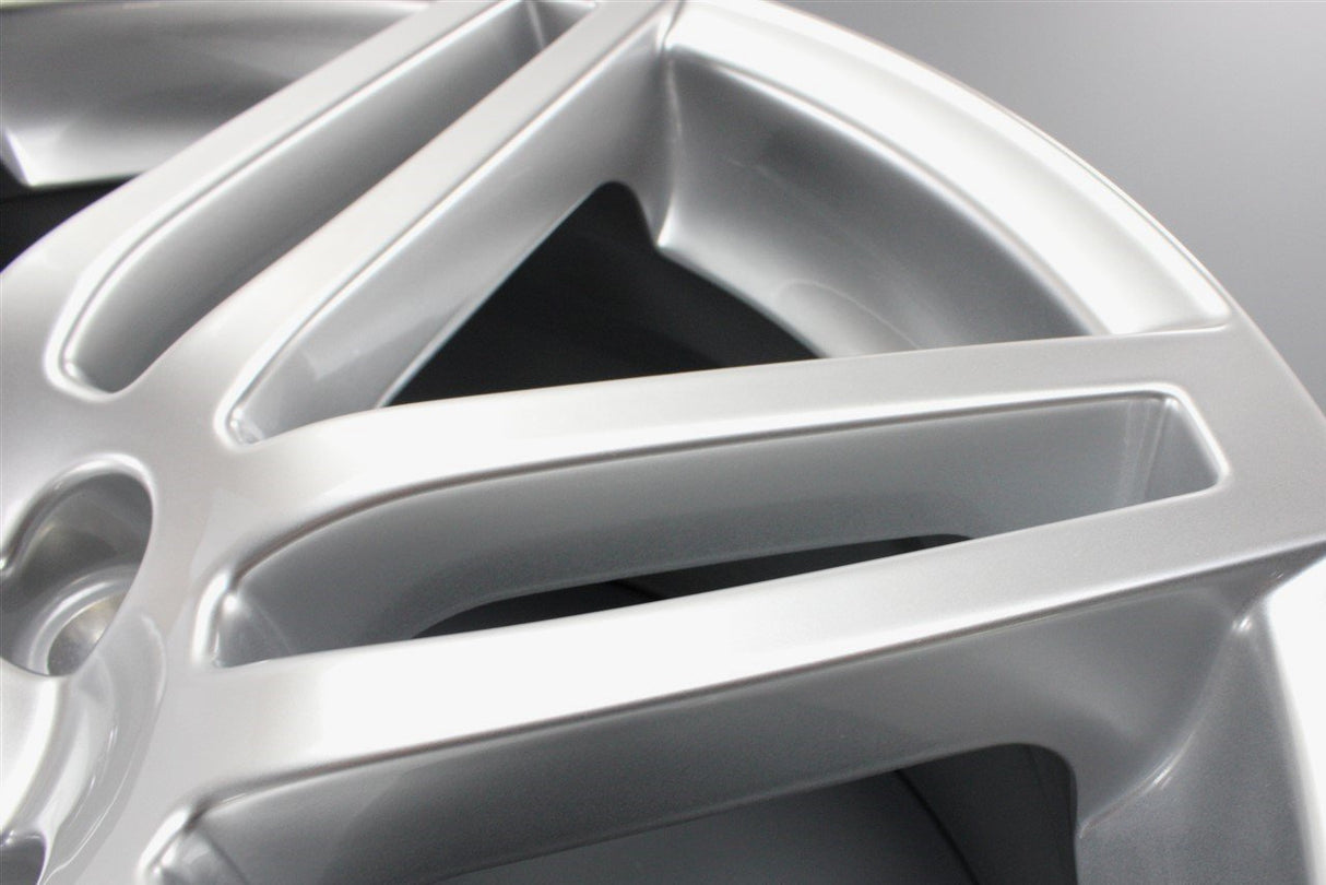 Audi A3 8P 2004-13 S-line single 18" alloy wheel rim 8P0601025DS