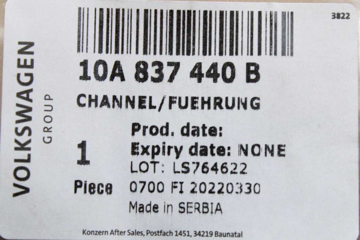 VW ID.3 2020-on upper door seal/window guide (front right) 10A837440B