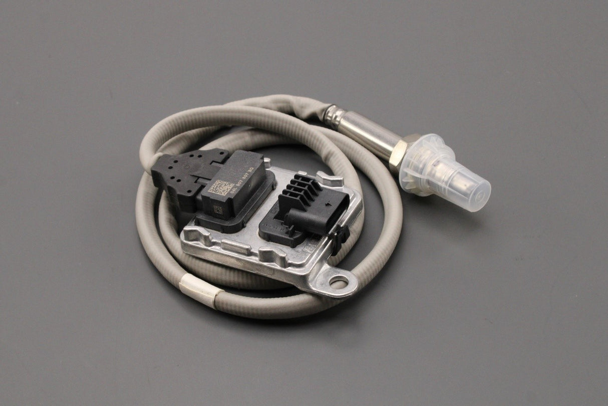 VW Golf MK7.5 Audi Skoda SEAT 2.0 TDI NOx sensor (pre cat) 04L907807BQ