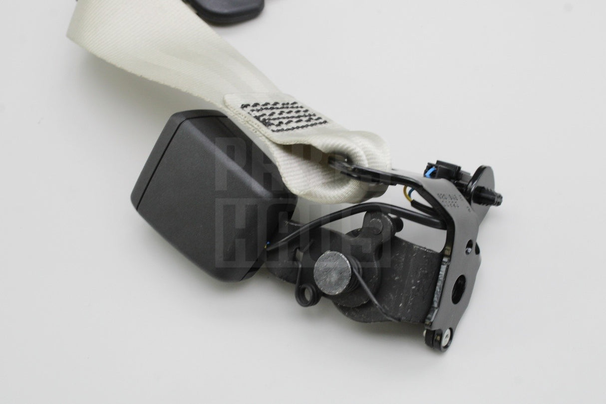 Skoda Superb 2015-on centre rear seat belt in beige 3V0857807E EGU