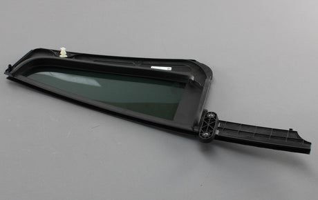 SEAT Tarraco 2019-Onward fixed rear small door window (right) 5FJ845214B