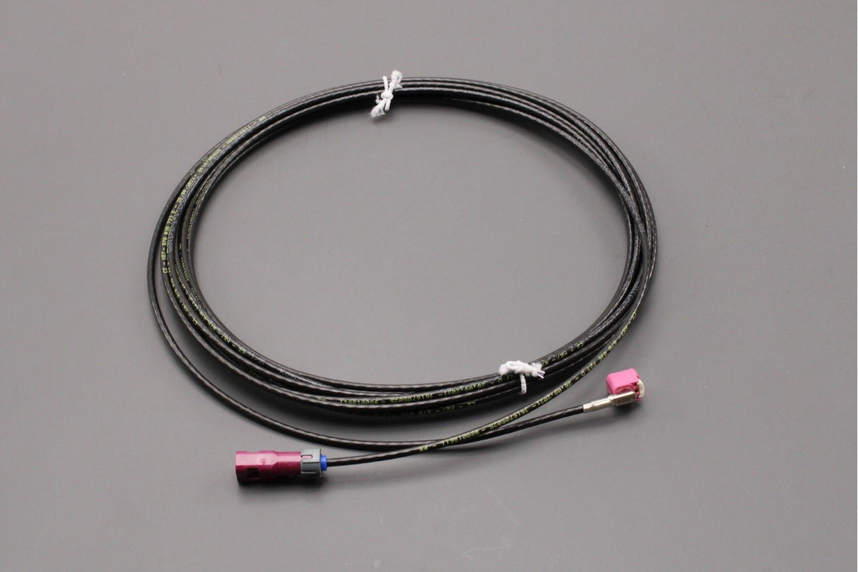 Skoda Karoq 2018-on LTE aerial cable 57B035723D