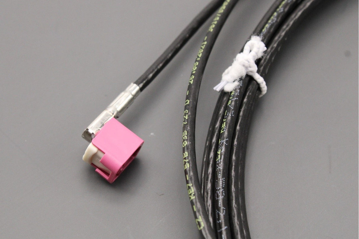 Skoda Karoq 2018-on LTE aerial cable 57B035723D